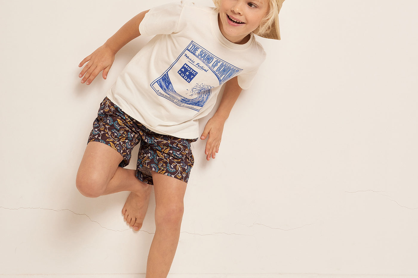 SUMMER 2023 BOY'S LOOK WHITE TEE-SHIRT