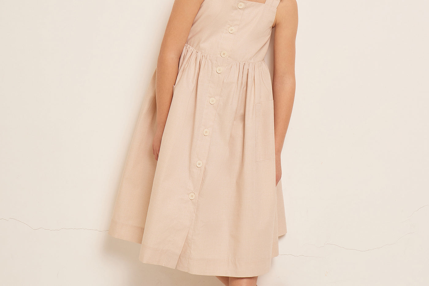 SUMMER 2023 GIRL'S LOOK PINK DRESS