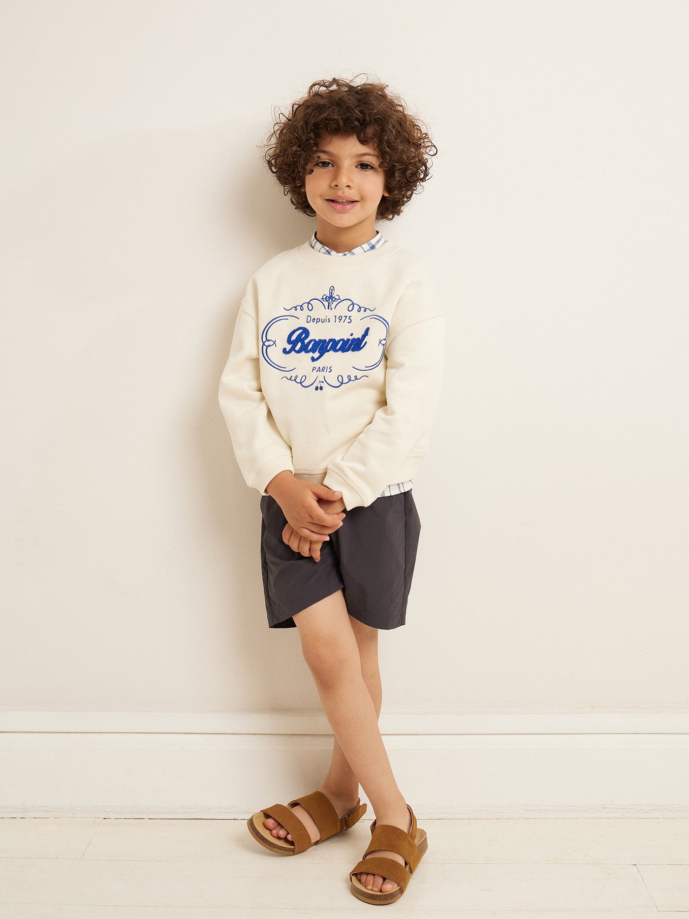 SUMMER 2023 BOY'S LOOK WHITE SWEATER