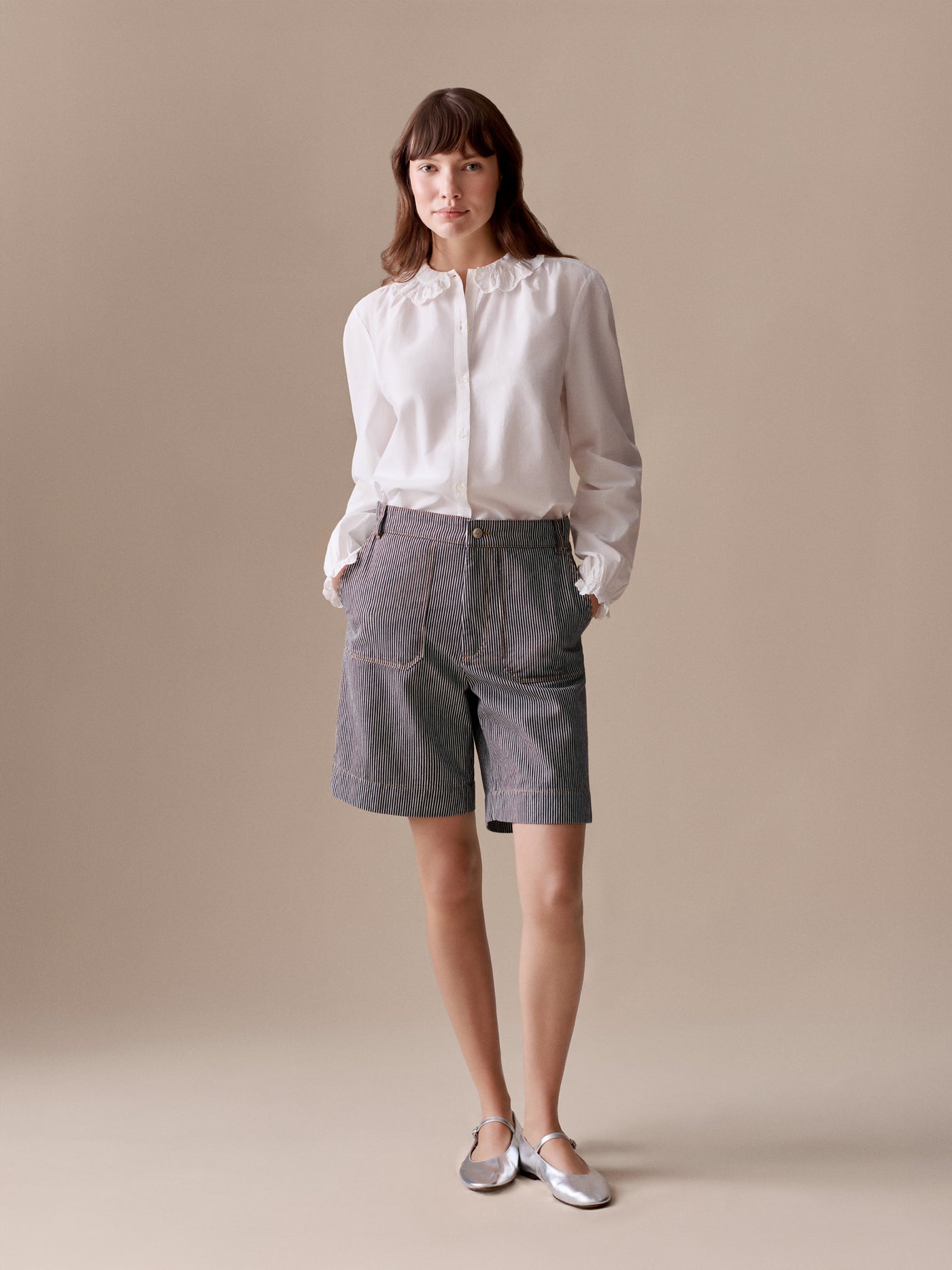 Women's Summer Look 2026 – Ruffled Blouse