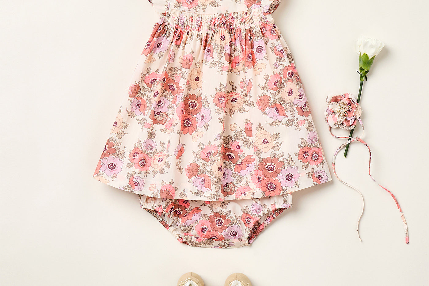 Summer 2025 Baby girl's look - Smocked floral dress