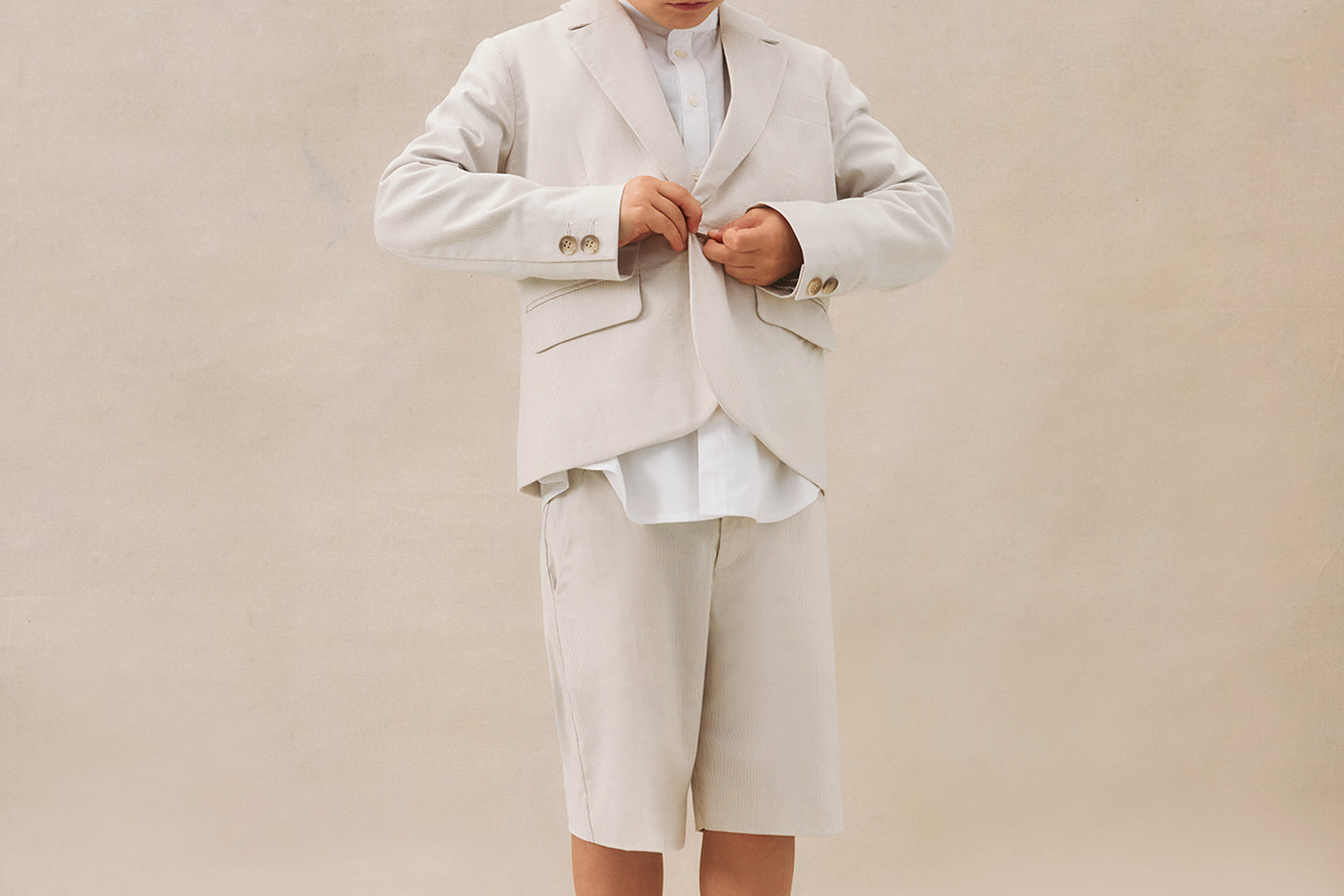 Boy's summer look 2025 Beige suit