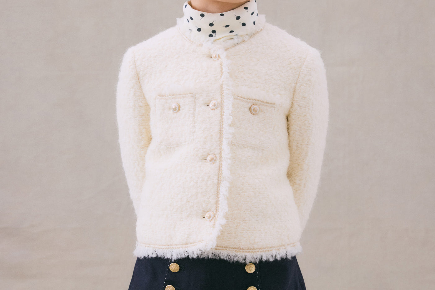 Winter 2024 girl's look tweed jacket