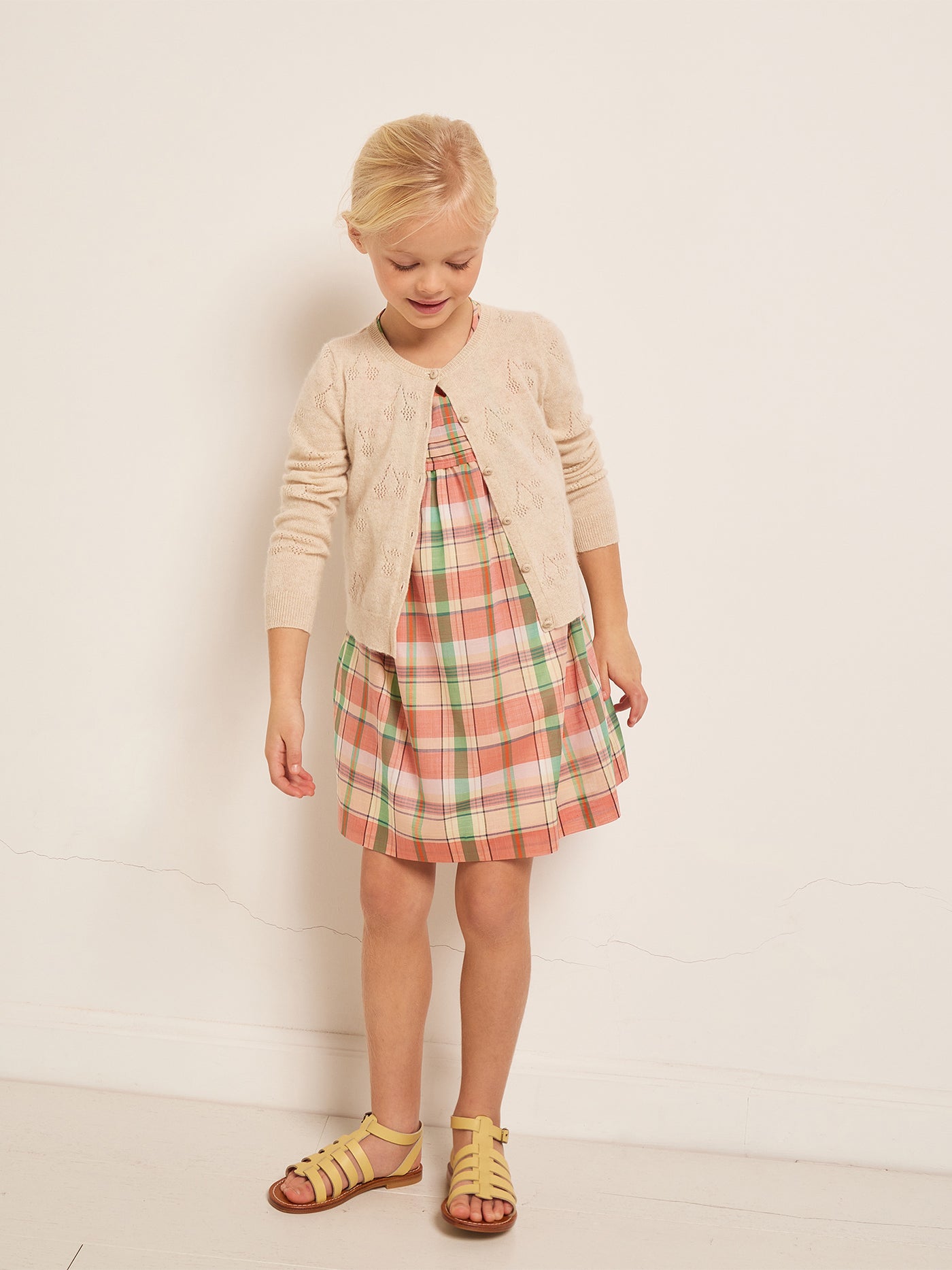 SUMMER 2023 GIRL'S LOOK CHECKERED DRESS