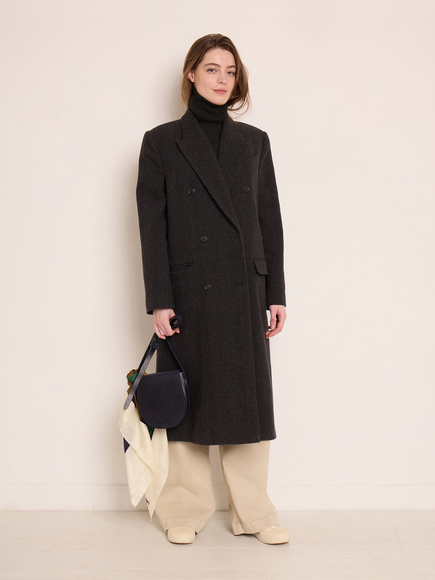 Women's look winter 2023 long coat