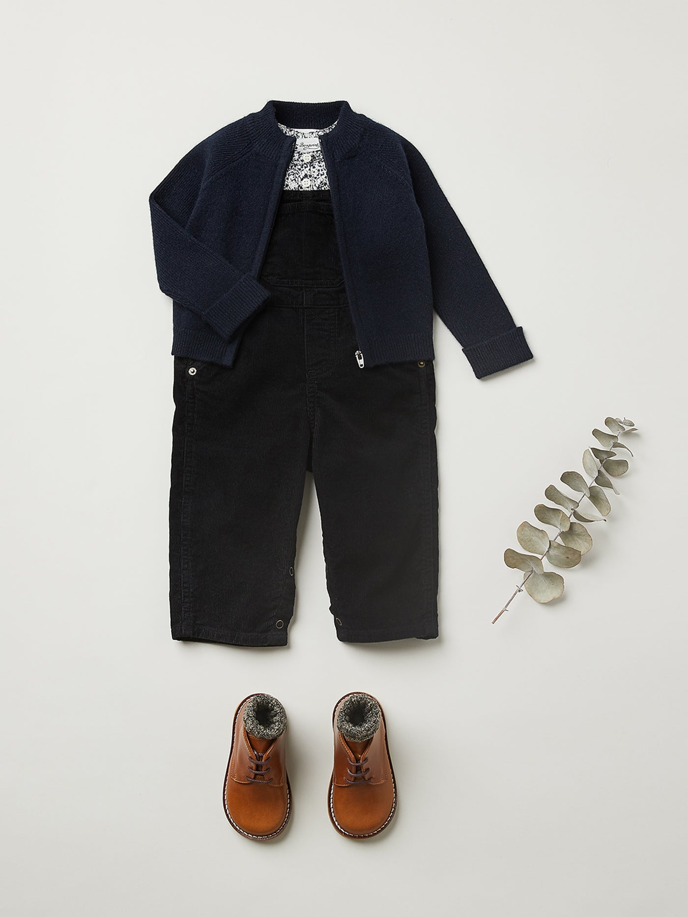 Baby boy winter 2023 overalls look