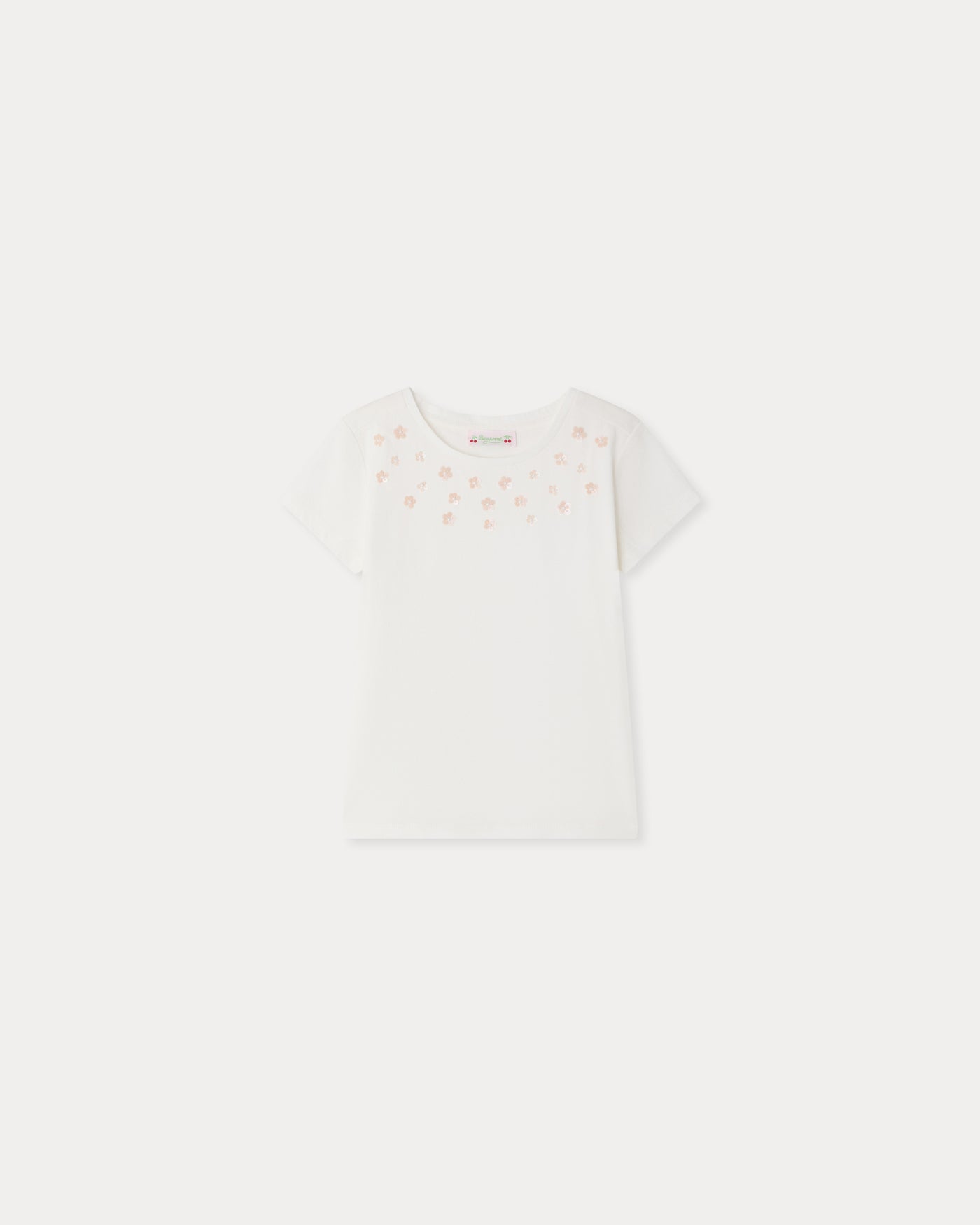 Alcala t-shirt with hand-embroidered flowers in organic cotton