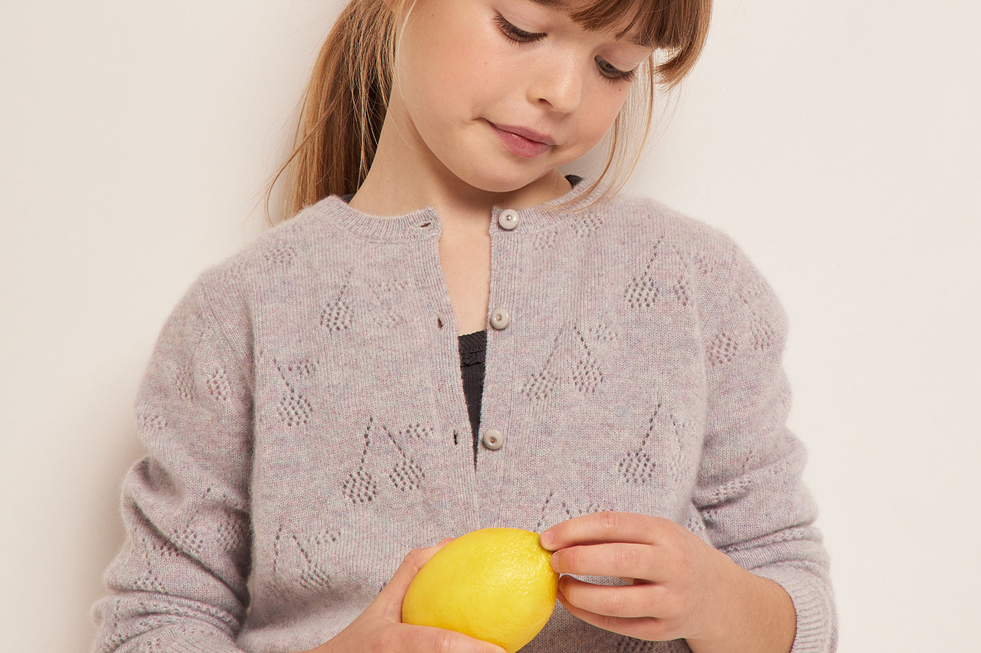 SUMMER 2023 GIRL'S LOOK GREY CARDIGAN