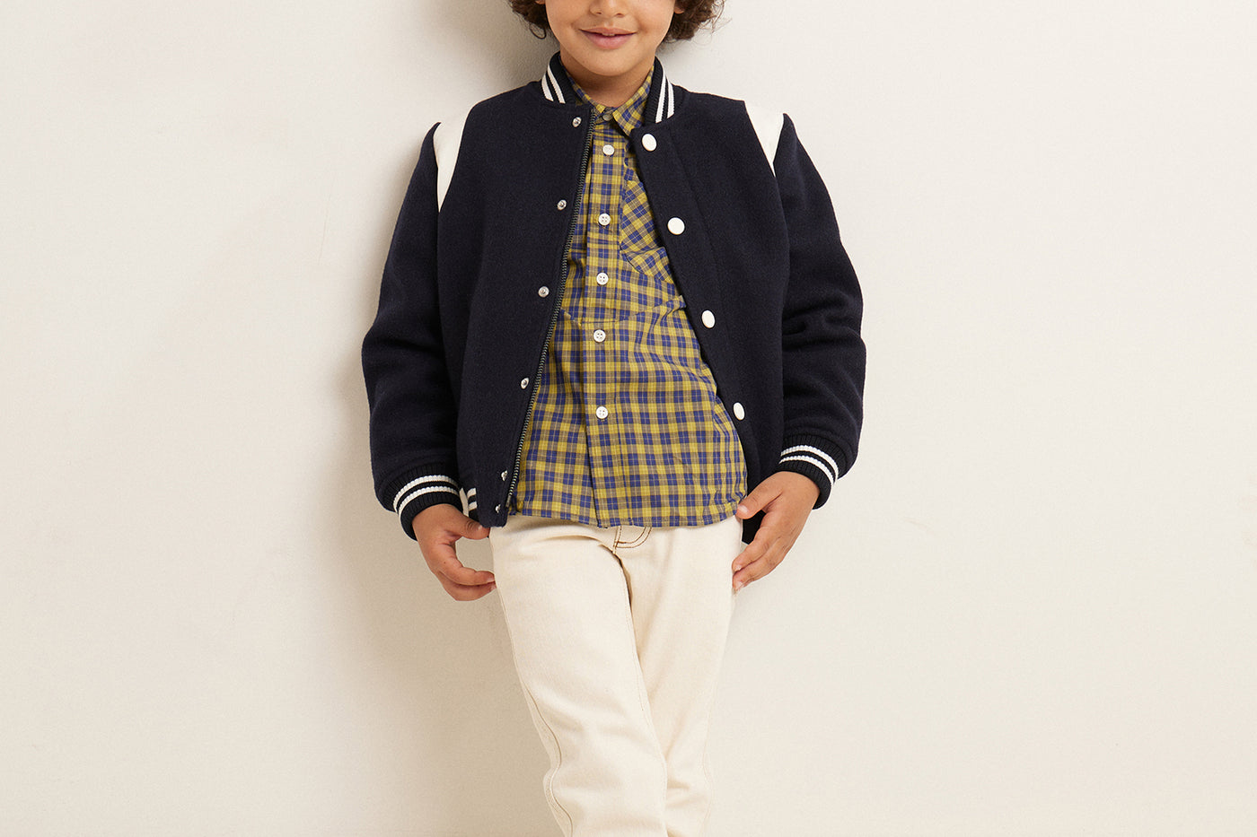 SUMMER 2023 BOY'S LOOK WHITE PANT