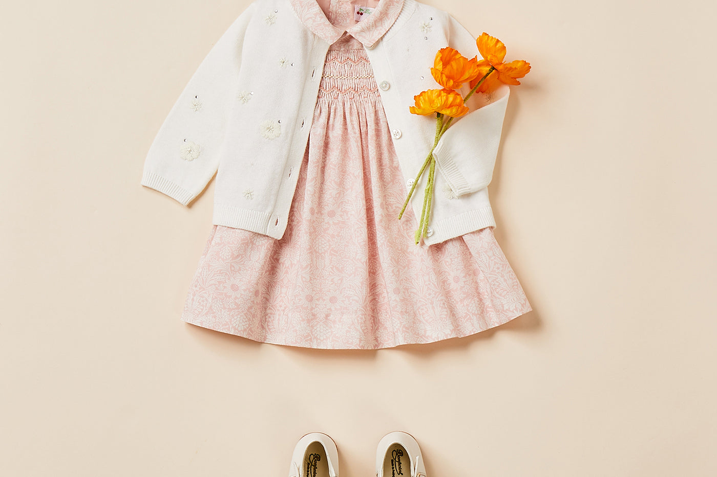 Baby girl's look summer 2024 smocked dress