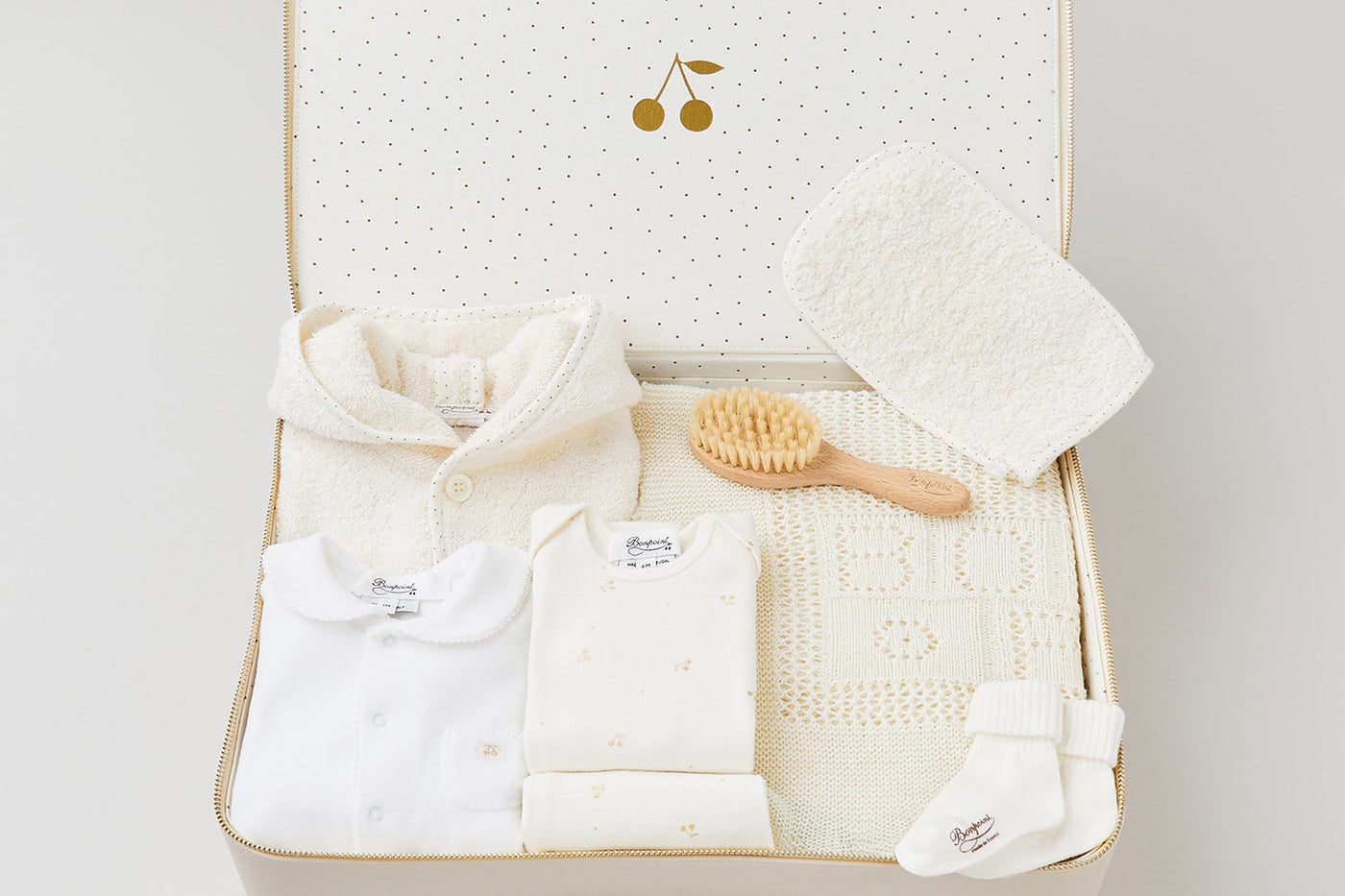 Big newborn suitcase for bath