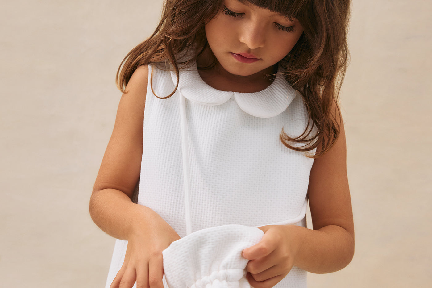 Girl's summer look 2025 Collared dress