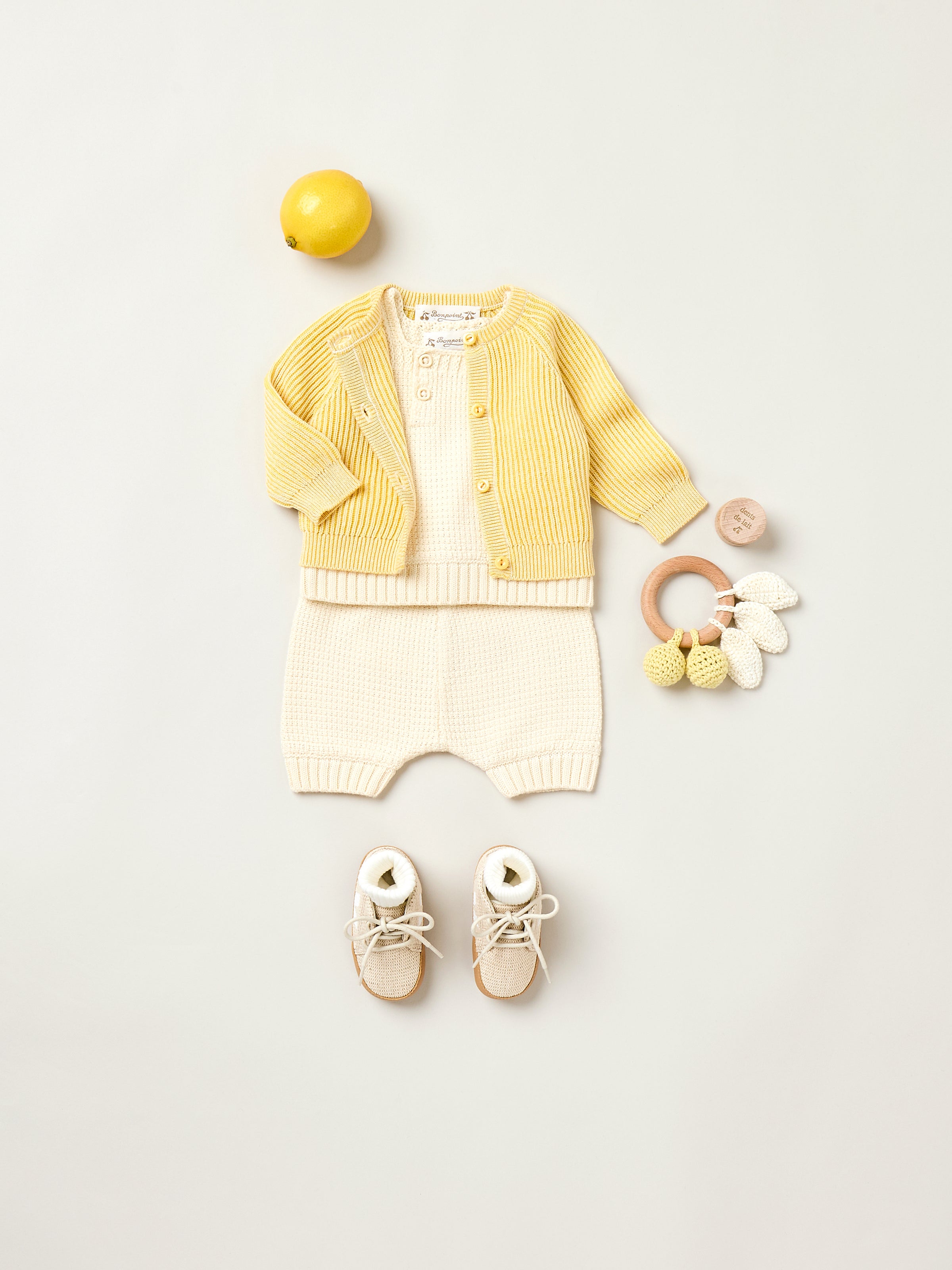 Summer 2025 Newborn's look - Yellow cardigan