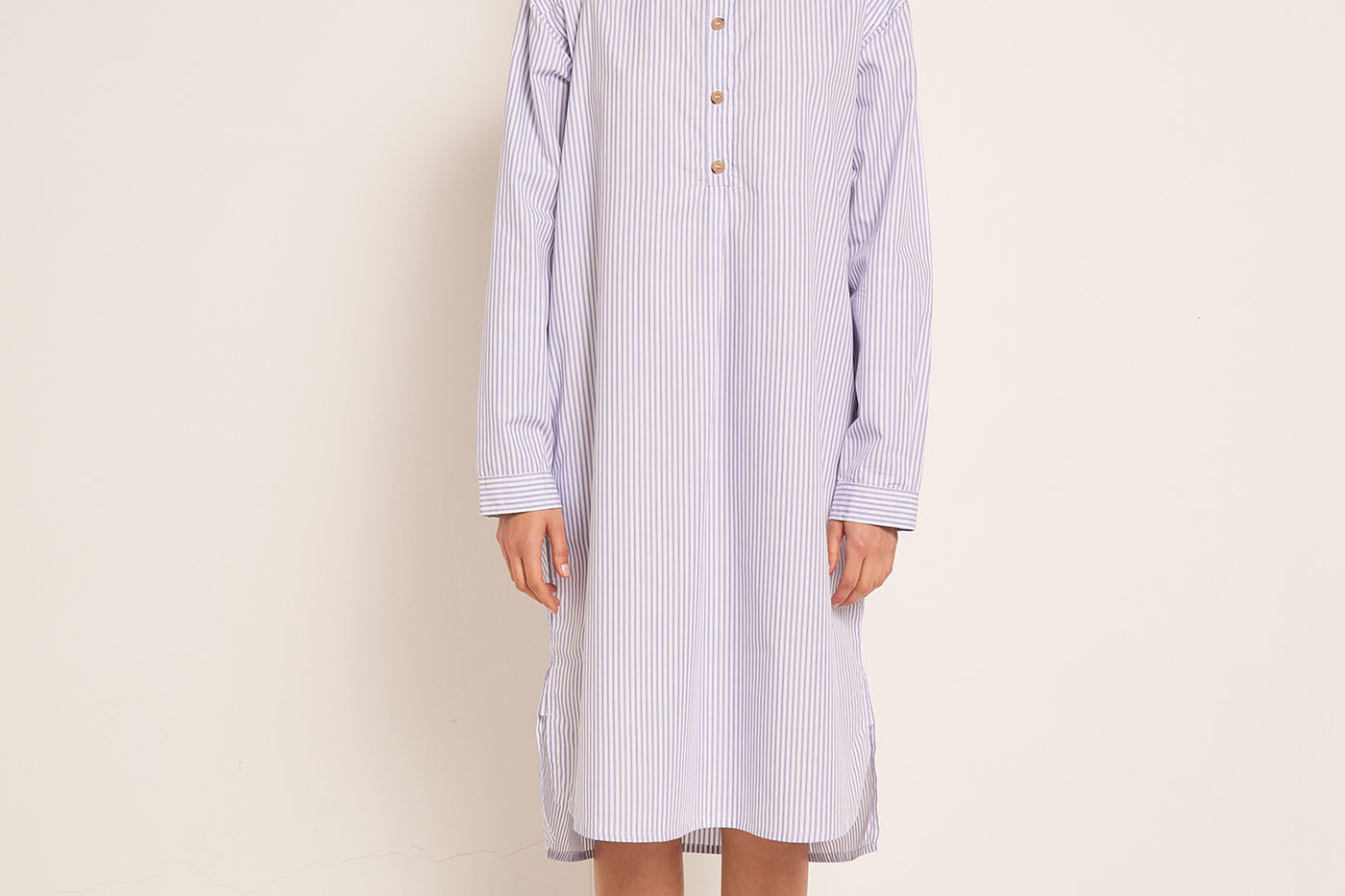 SUMMER 2023 WOMAN'S LOOK STRIPED DRESS