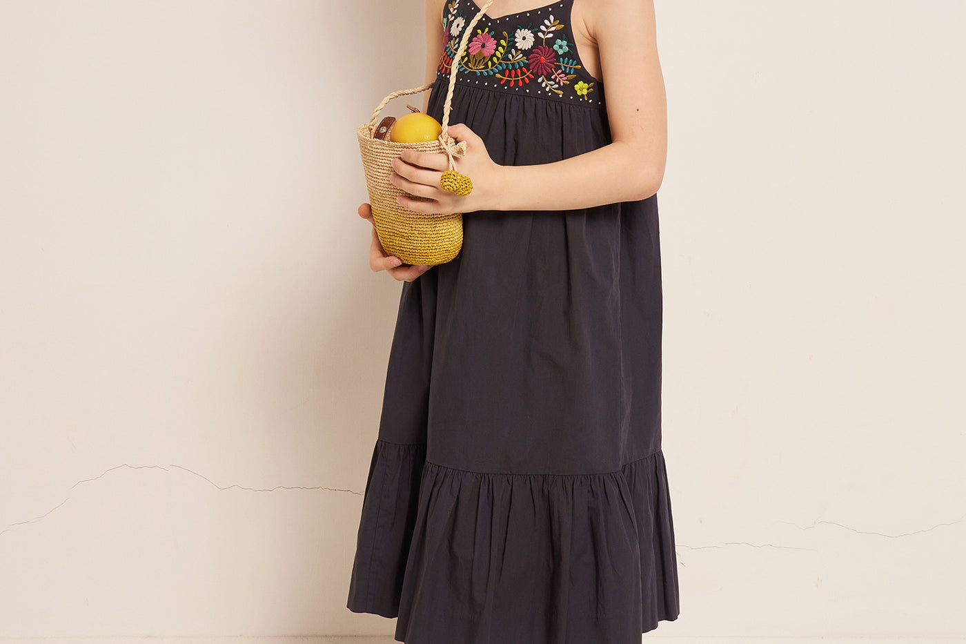 SUMMER 2023 GIRL'S LOOK NAVY DRESS