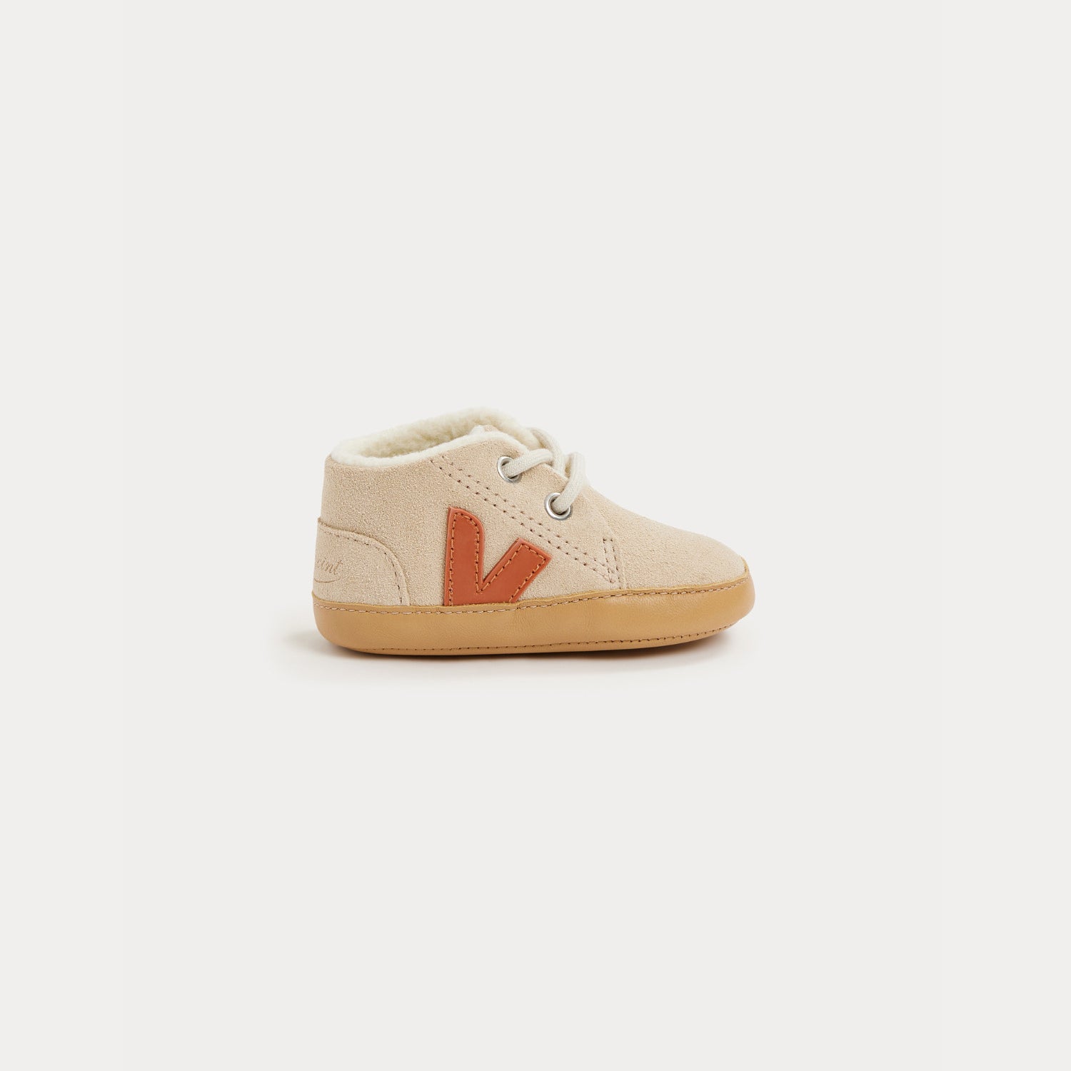 Botines veja sale