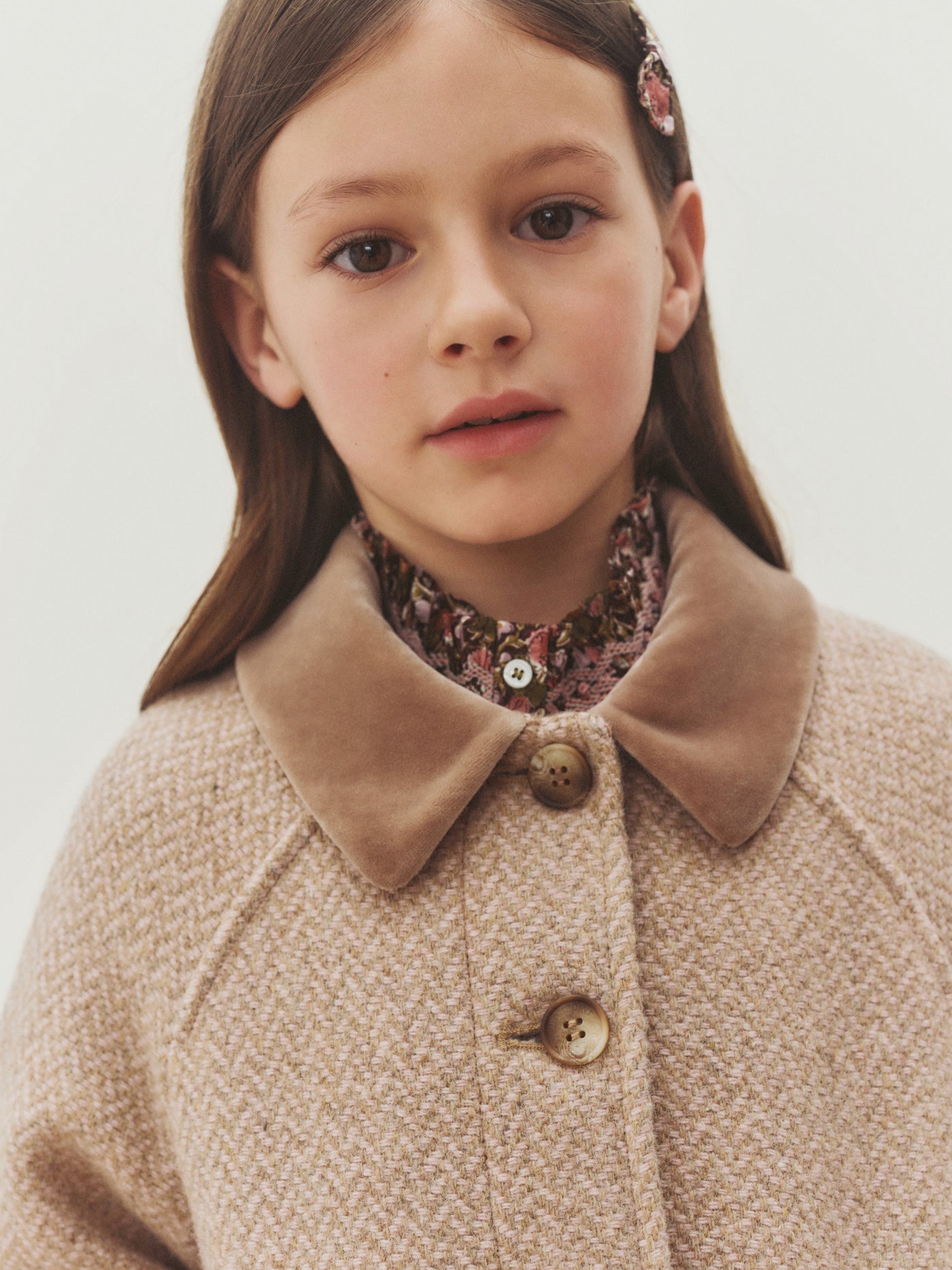 Jiba coat with velvet collar and padded lining