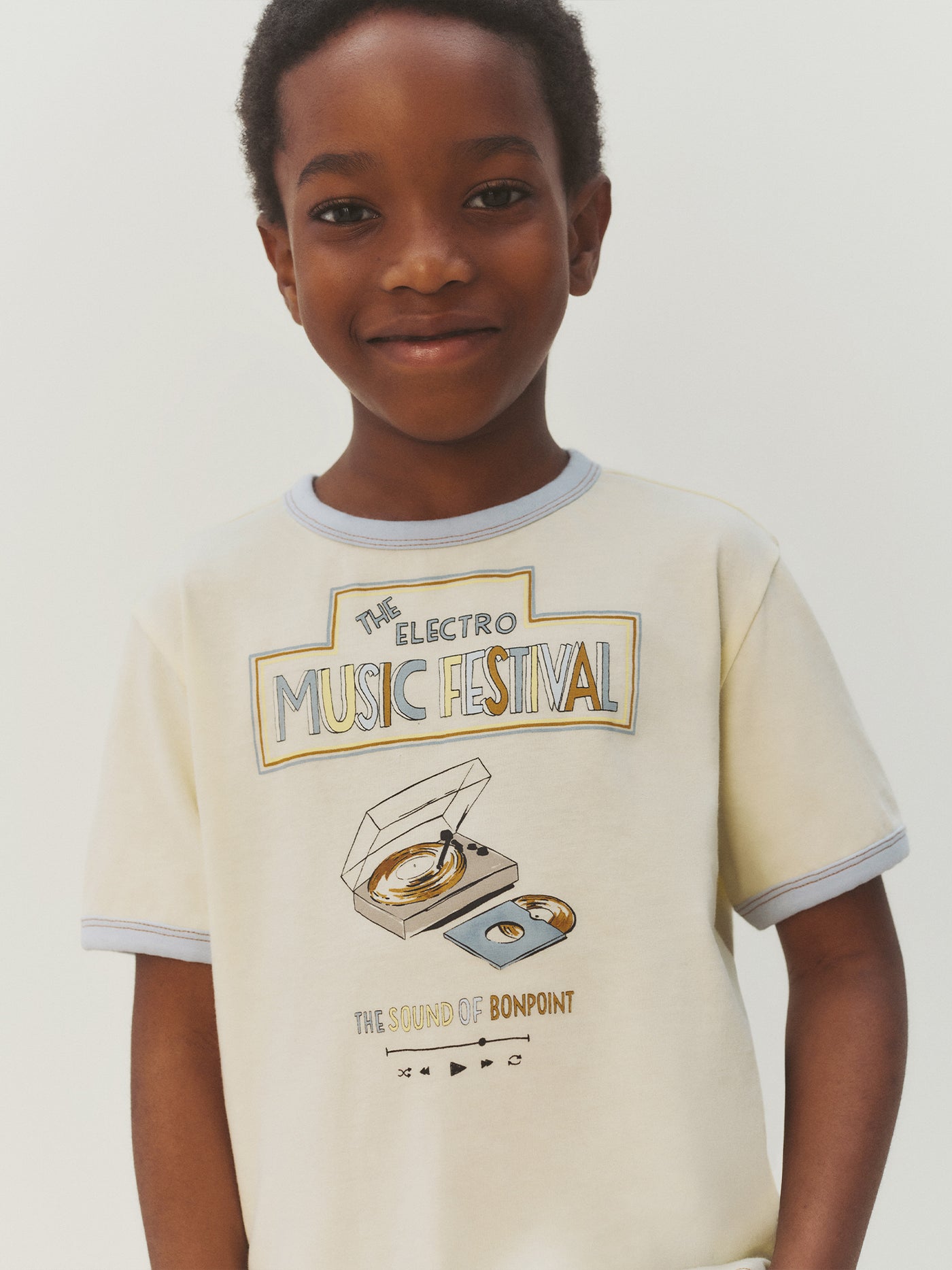 Akiva vinyl print t-shirt in organic cotton