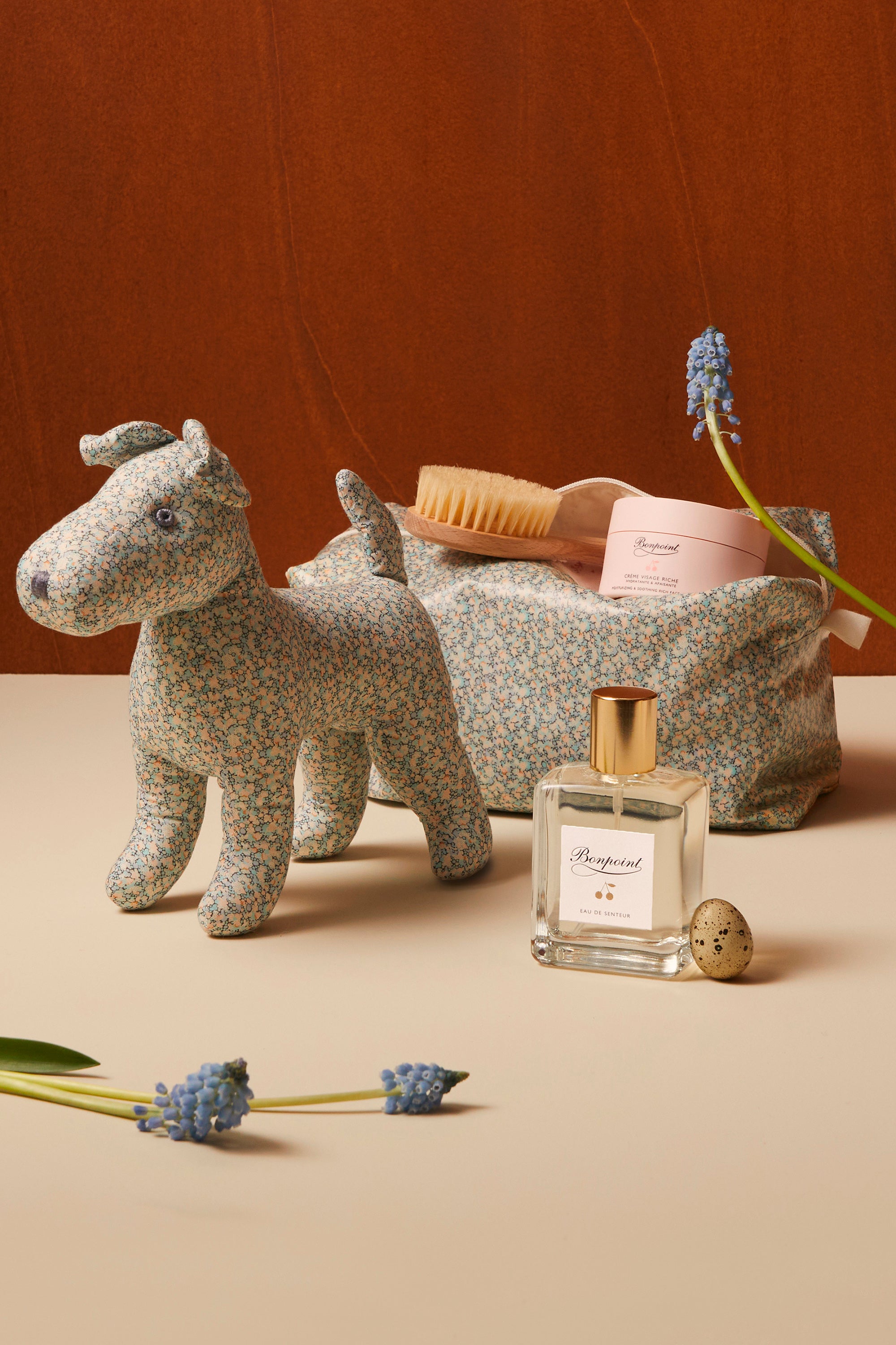 Timeless clothing for babies & kids and luxury gifting