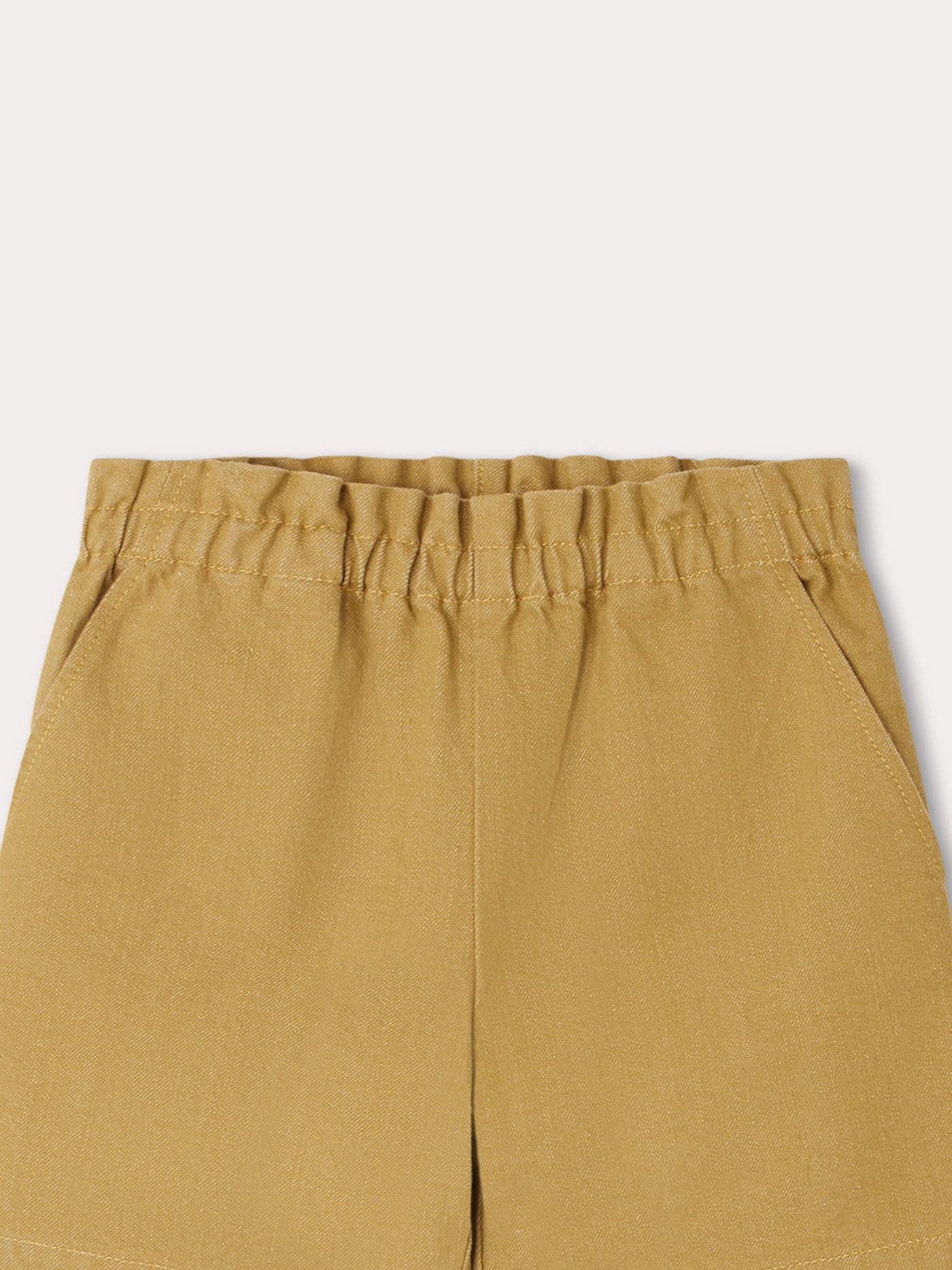 Leslie Shorts split pea