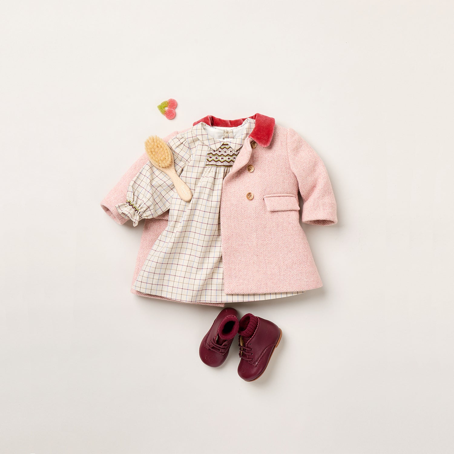 Timeless clothing for babies & kids and luxury gifting