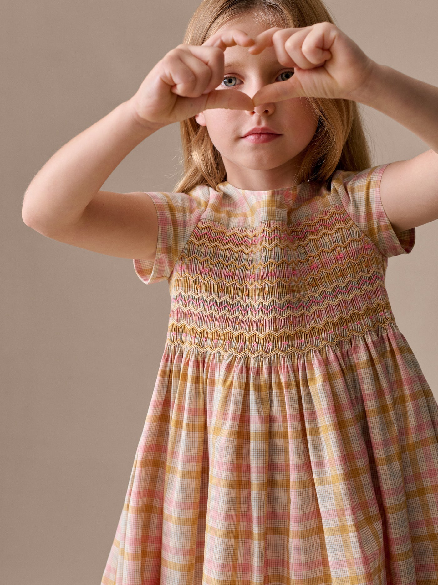 Bonpoint - Duchesse dress in a smocked hand-embroidered check pattern in organic cotton - Pink - Girl 10Y Bonpoint - Duchesse dress in a smocked hand-embroidered check pattern in organic cotton - Pink - Girl 10Y