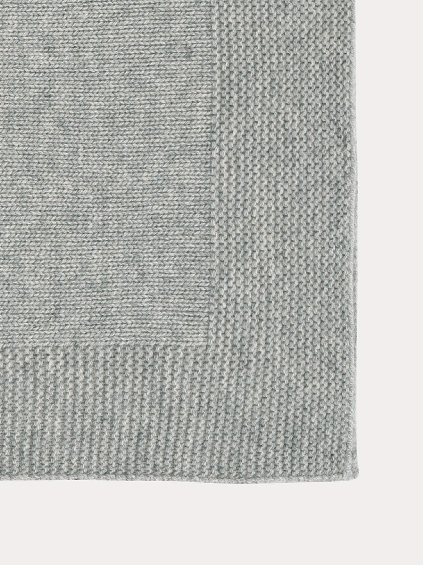 Cashmere blanket in heather grey