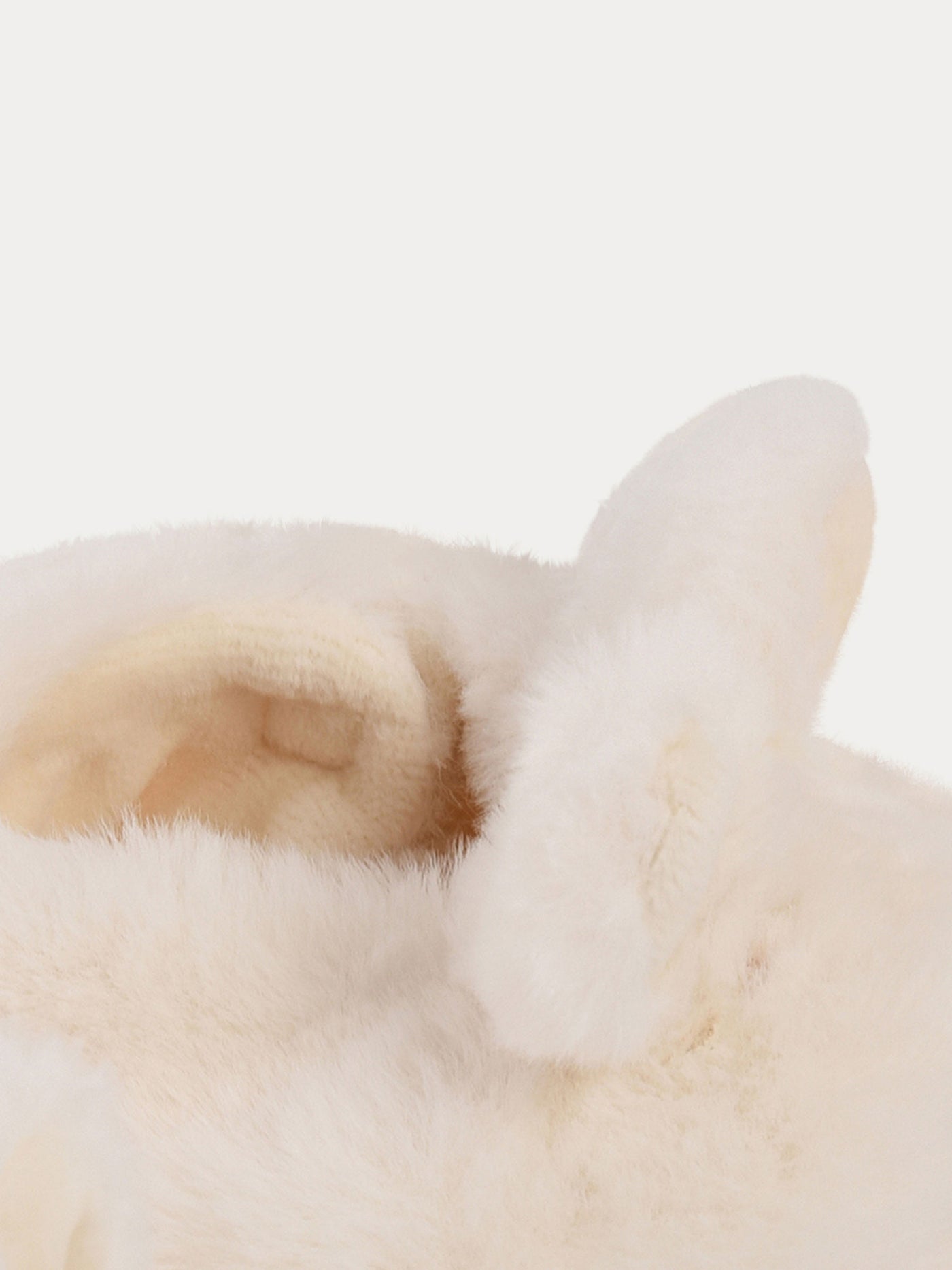 Babies' slippers milk white