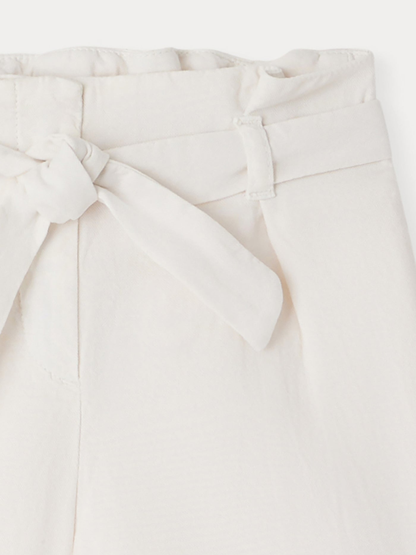 Nath Bermuda Shorts milk white