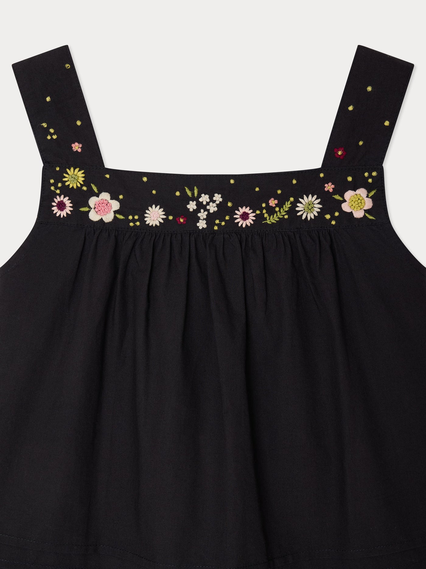 Elija pleated blouse and hand-embroidered in organic cotton