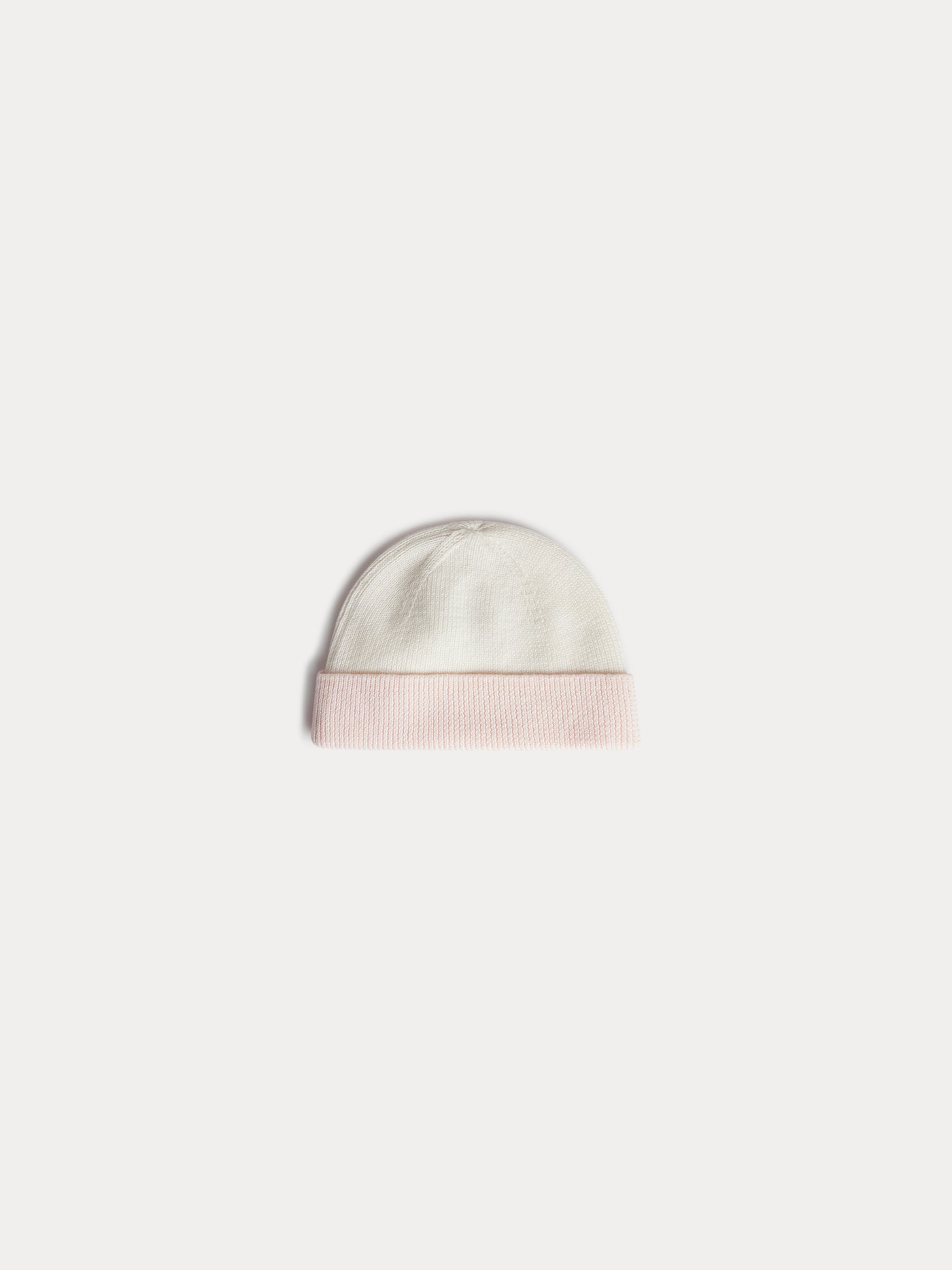 Darbo beanie in milk white wool and cotton
