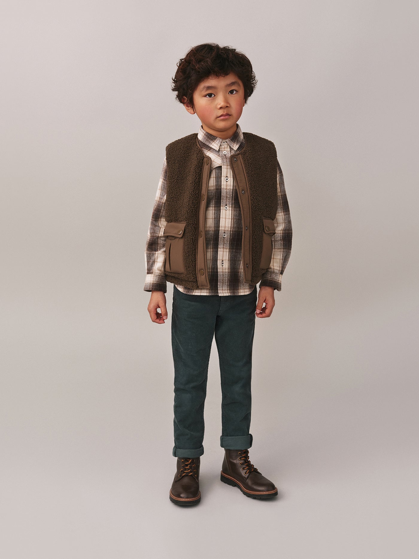 Reversible sleeveless junior jacket