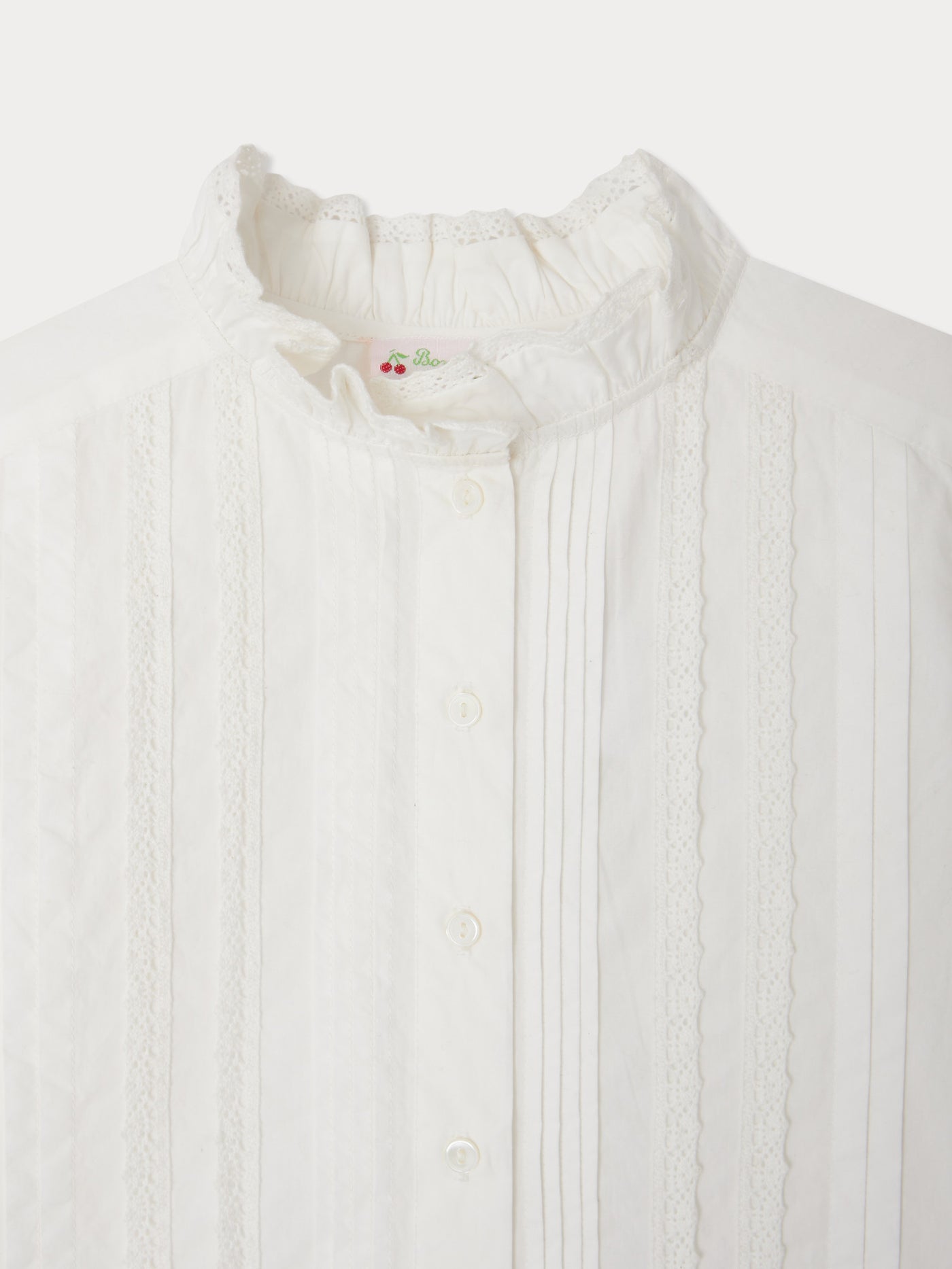 Emelia blouse in embroidered lace and religious pleats in organic cotton