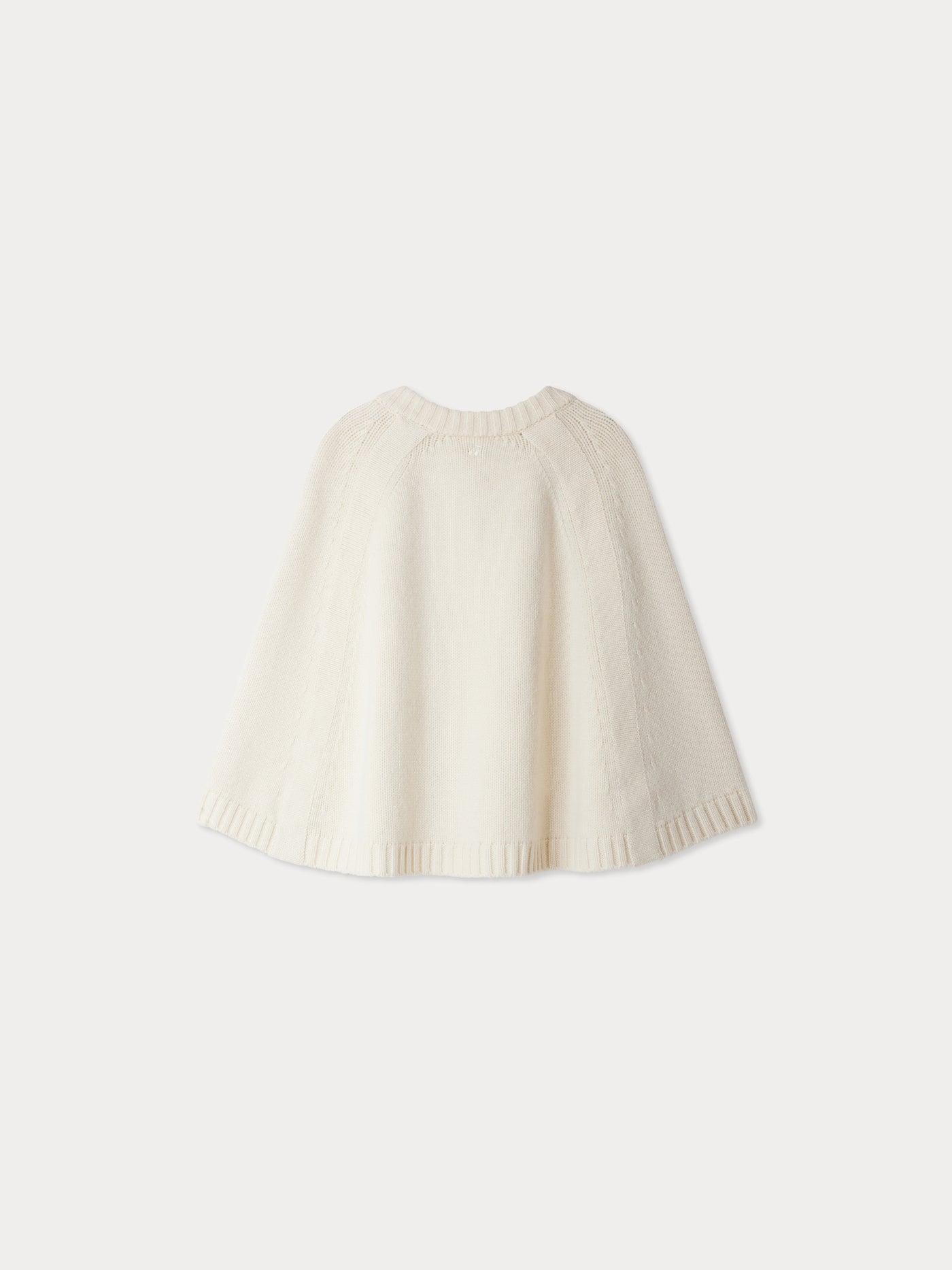 Jastia cape with gold buttons in wool