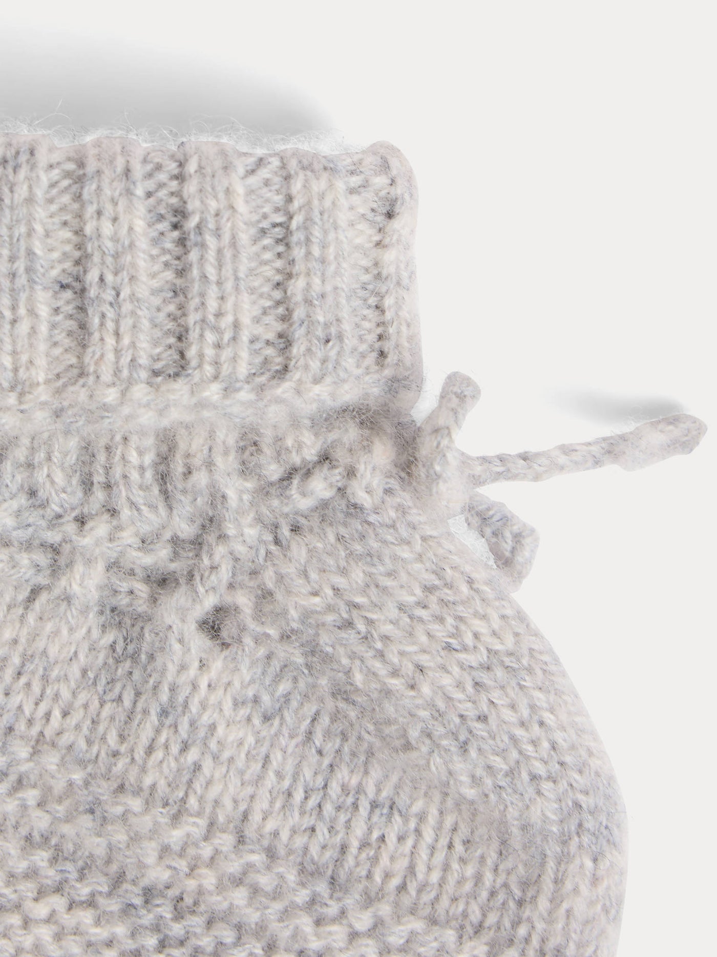 Telse gray cashmere socks