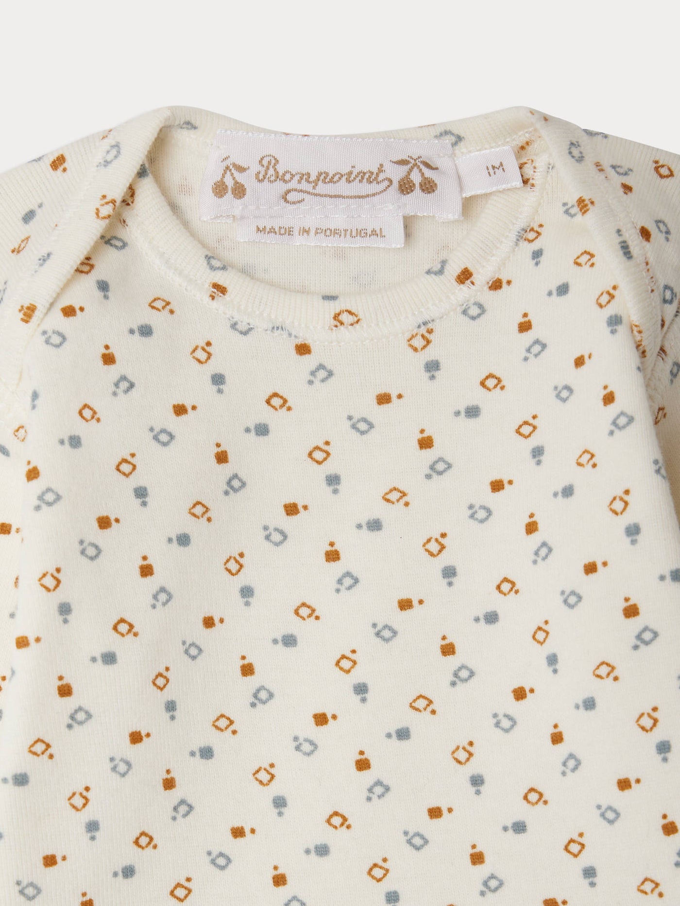 Timi American-neck set with geometric print in organic cotton