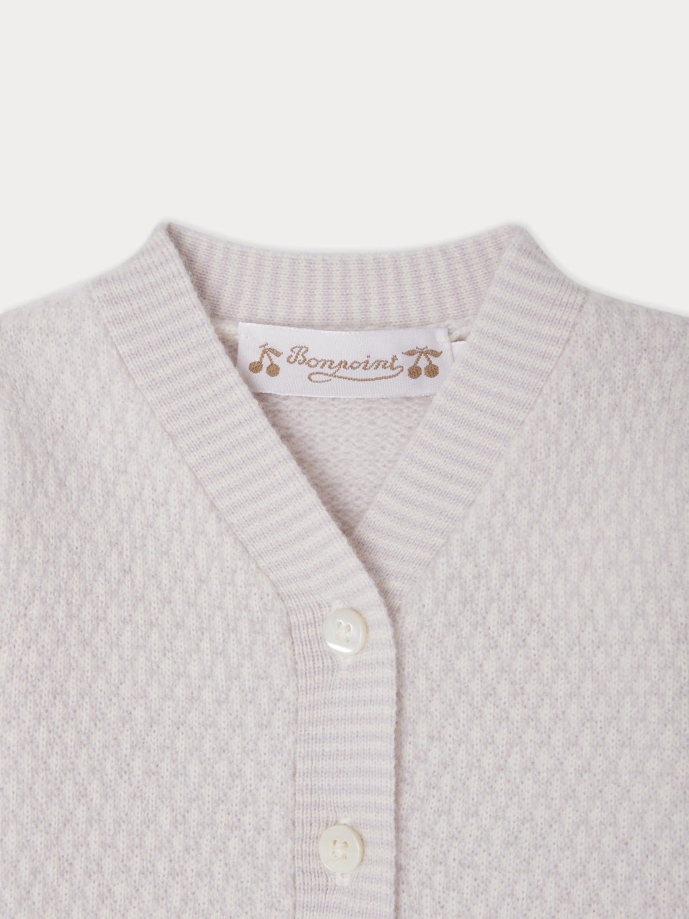 Jahiel V-neck set with diamond point detail in cashmere