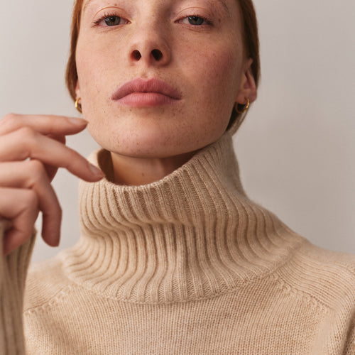 Jillah cashmere turtleneck sweater