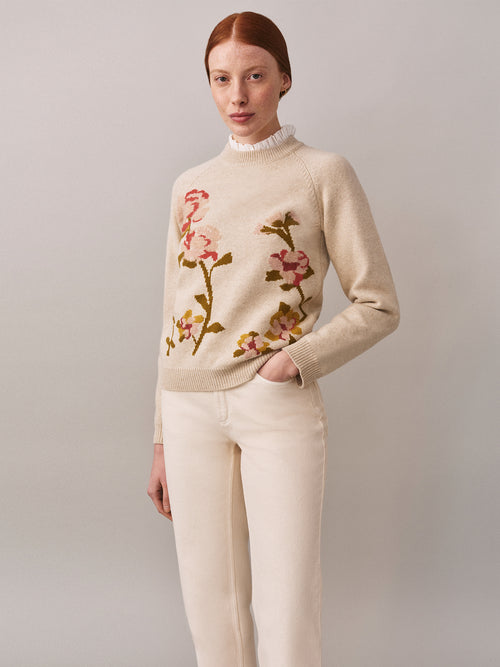 Nottingham sweater with flower embroidery