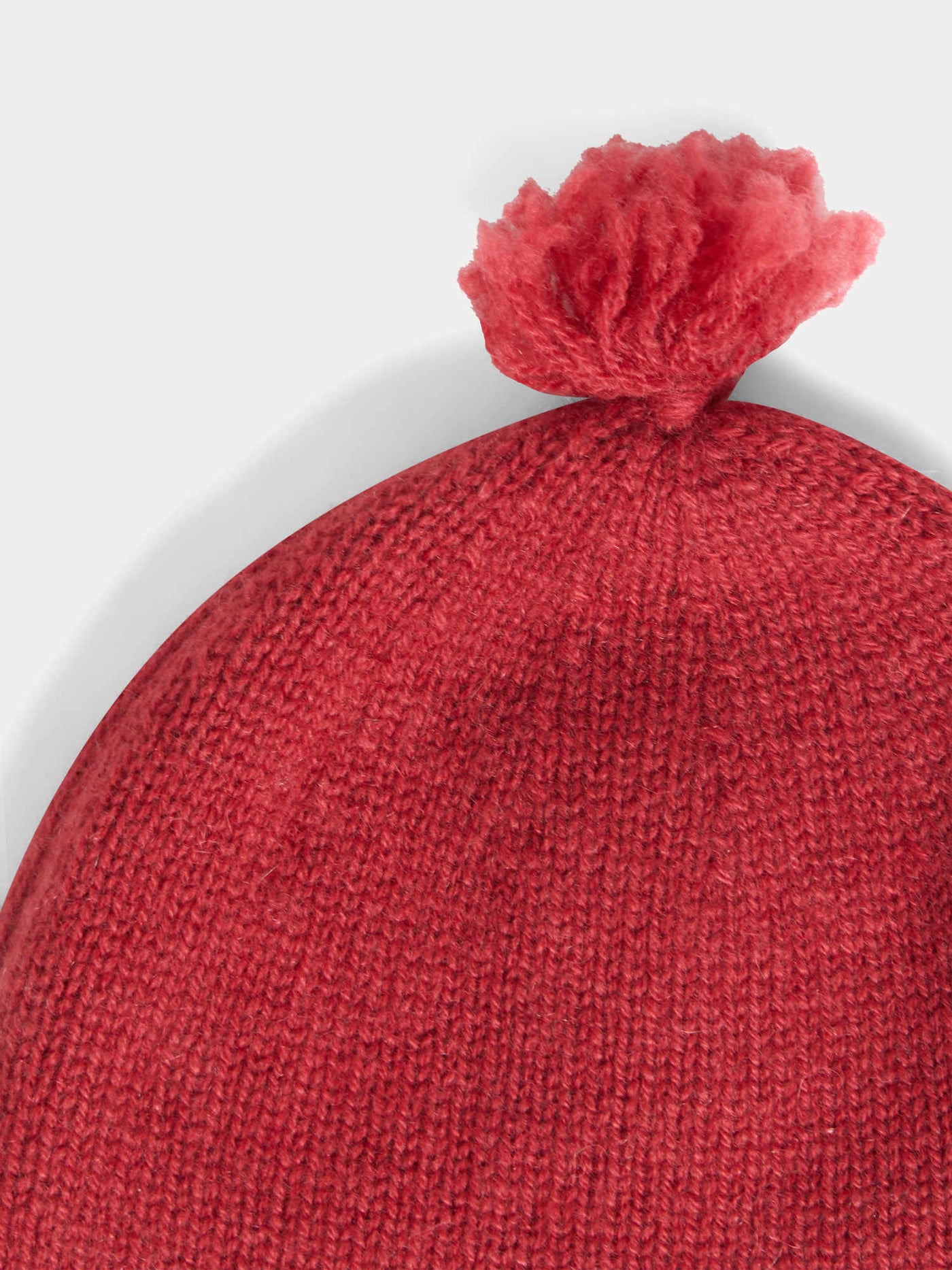 Tinna hat with raspberry pompom
