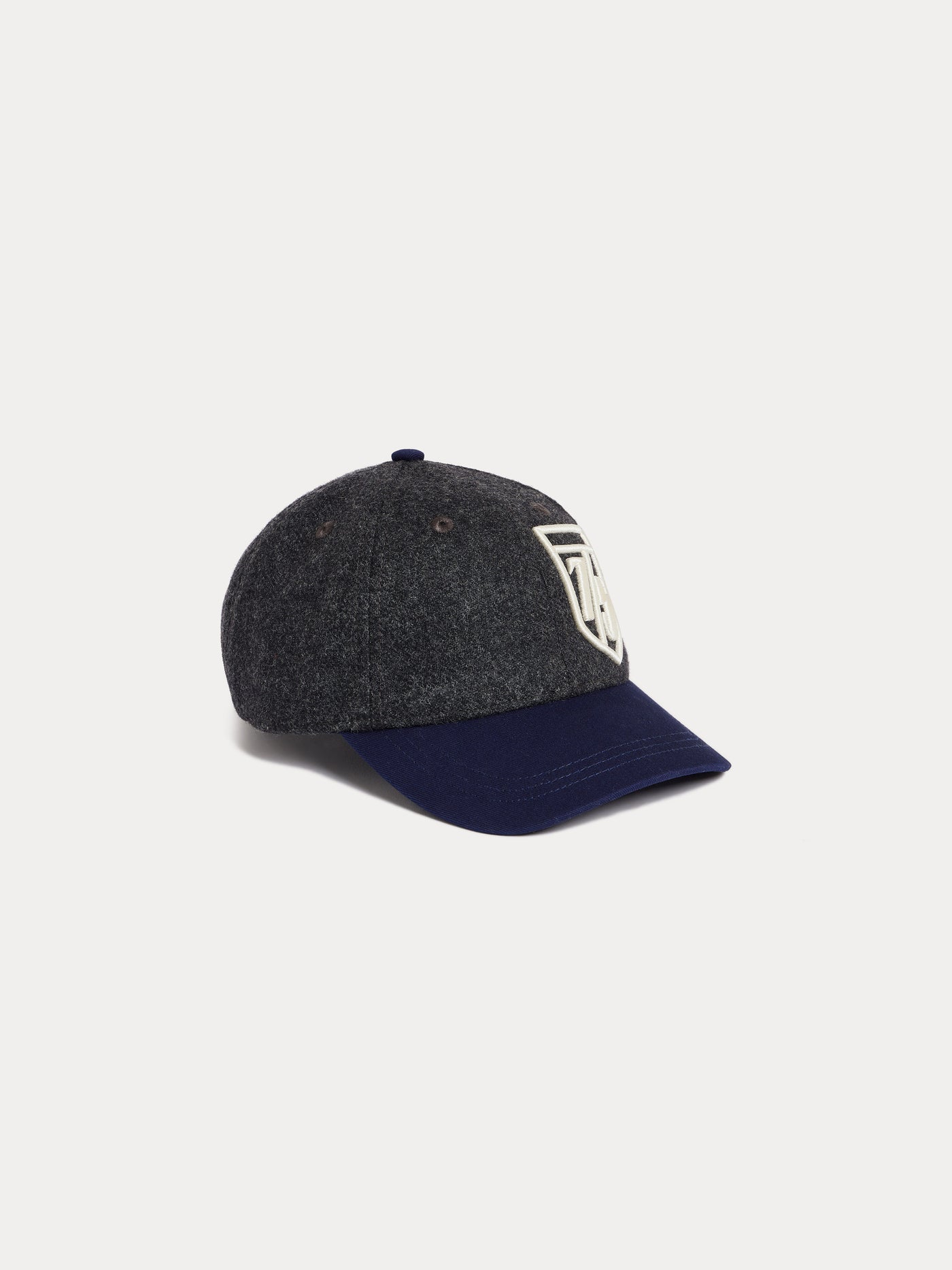 Arnold two-tone cap in flannel
