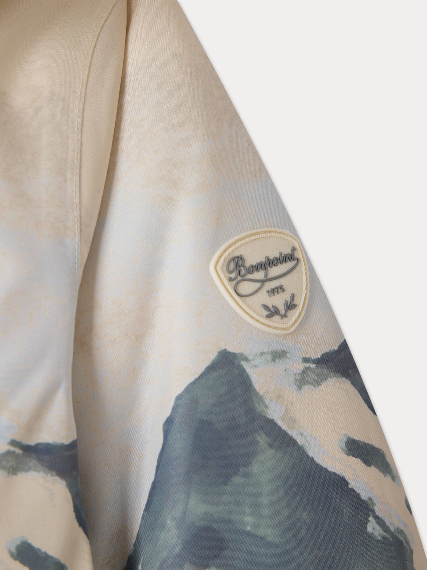 Mikado waterproof ski jacket with ski landscape print