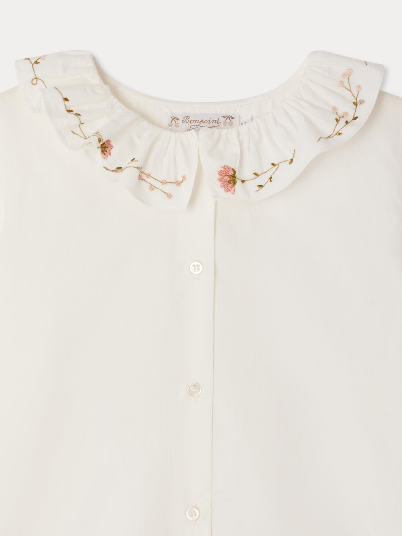 Blouse Jora with hand-embroidered collar in organic cotton