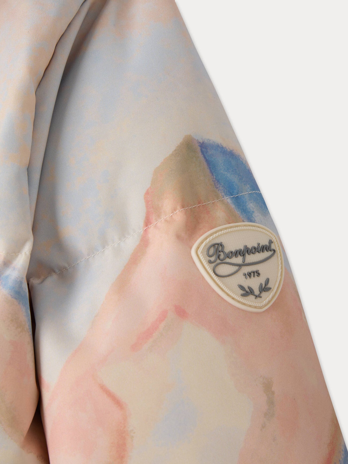 Moyra waterproof ski jacket with ski landscape print