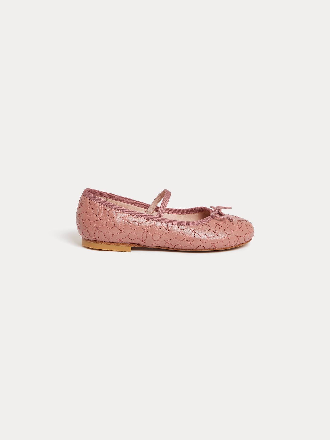 Soft ballet flats in cherry-embroidered leather