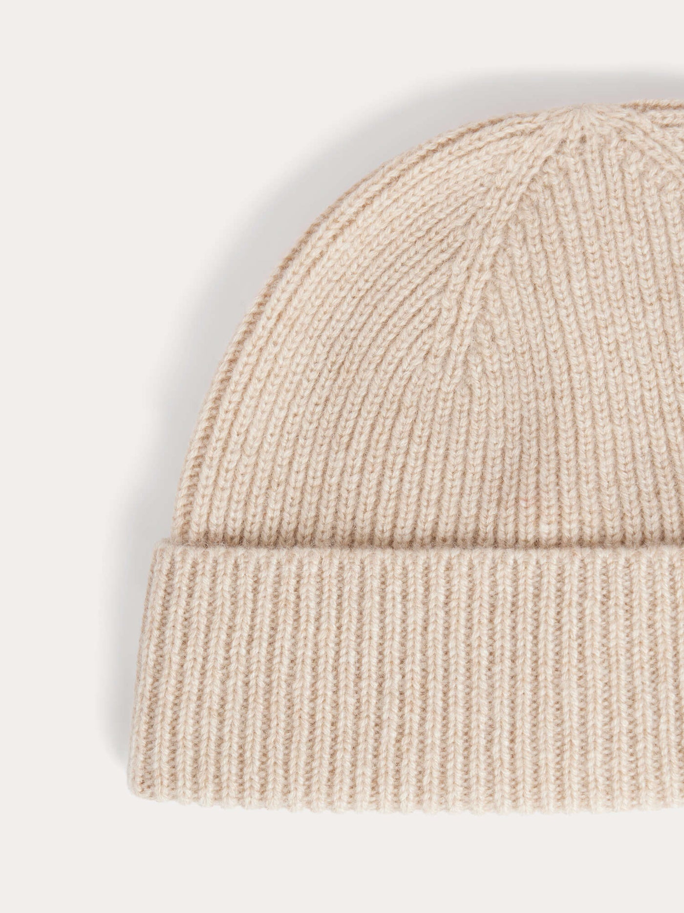 Benny mottled beige cashmere beanie with turn-up