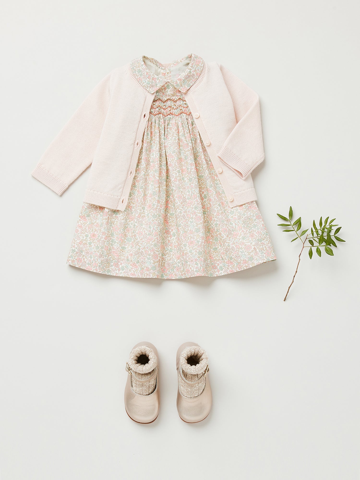 Joyeuse Smocked Dress pink flowers • Bonpoint